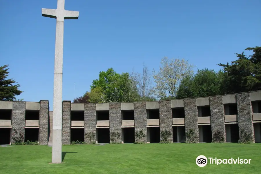 German War Cemetery Huisnes-sur-Mer