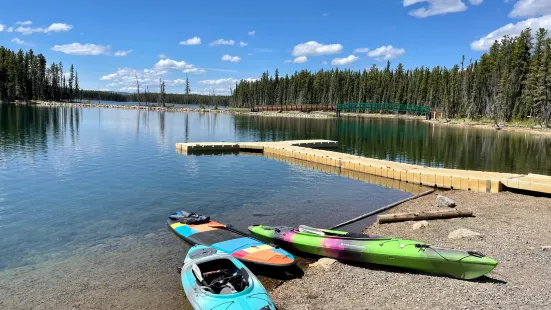 Pierre Grey's Lakes Provincial Park