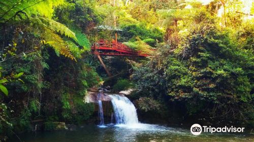 Taman Eko Rimba Parit Falls