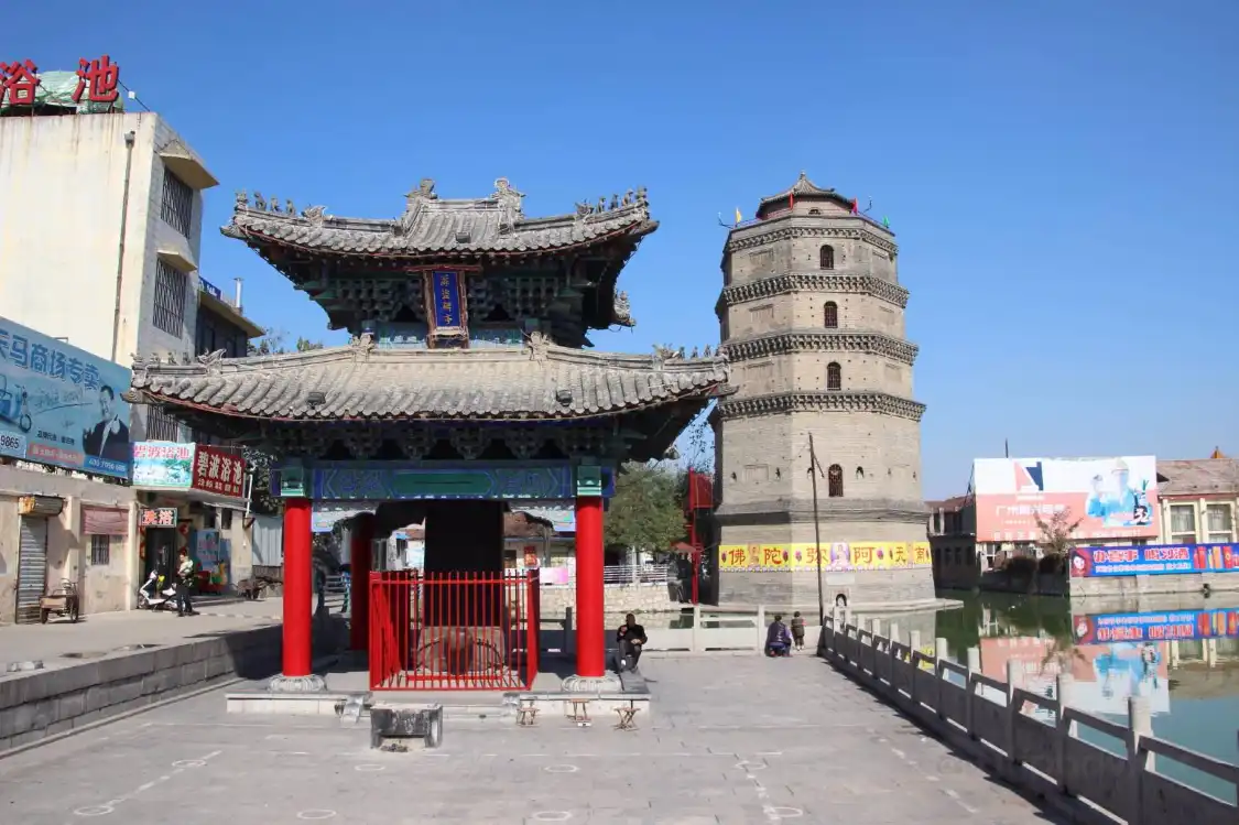 Hotels near The Yongfeng Pagoda