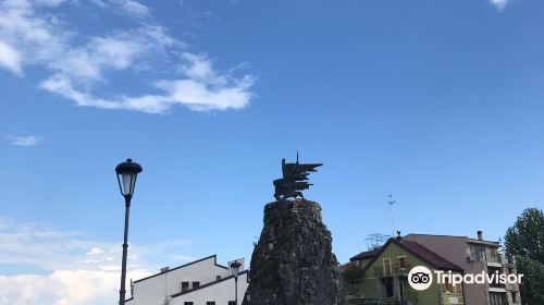 Monument to the Partizans and Heroes of the World War II