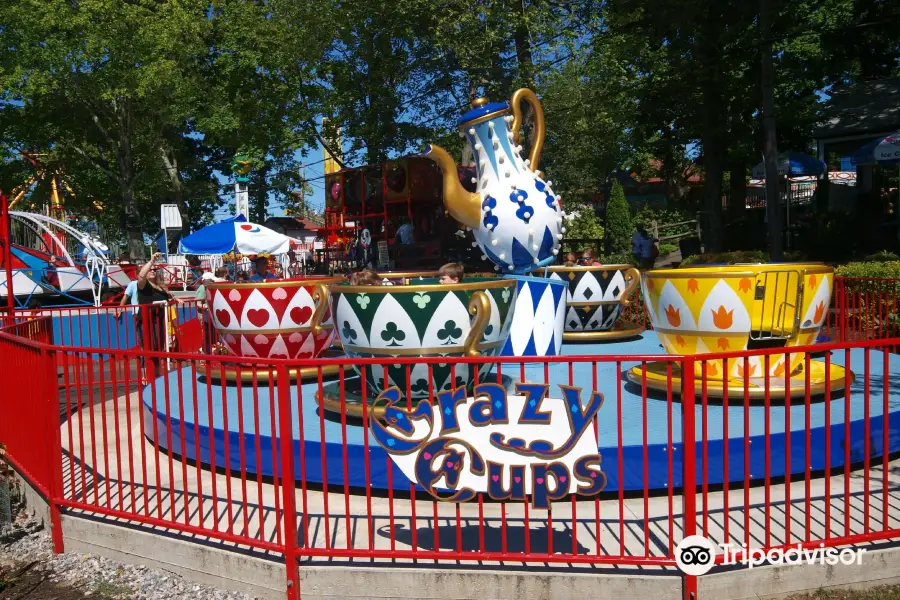 Quassy Amusement & Waterpark