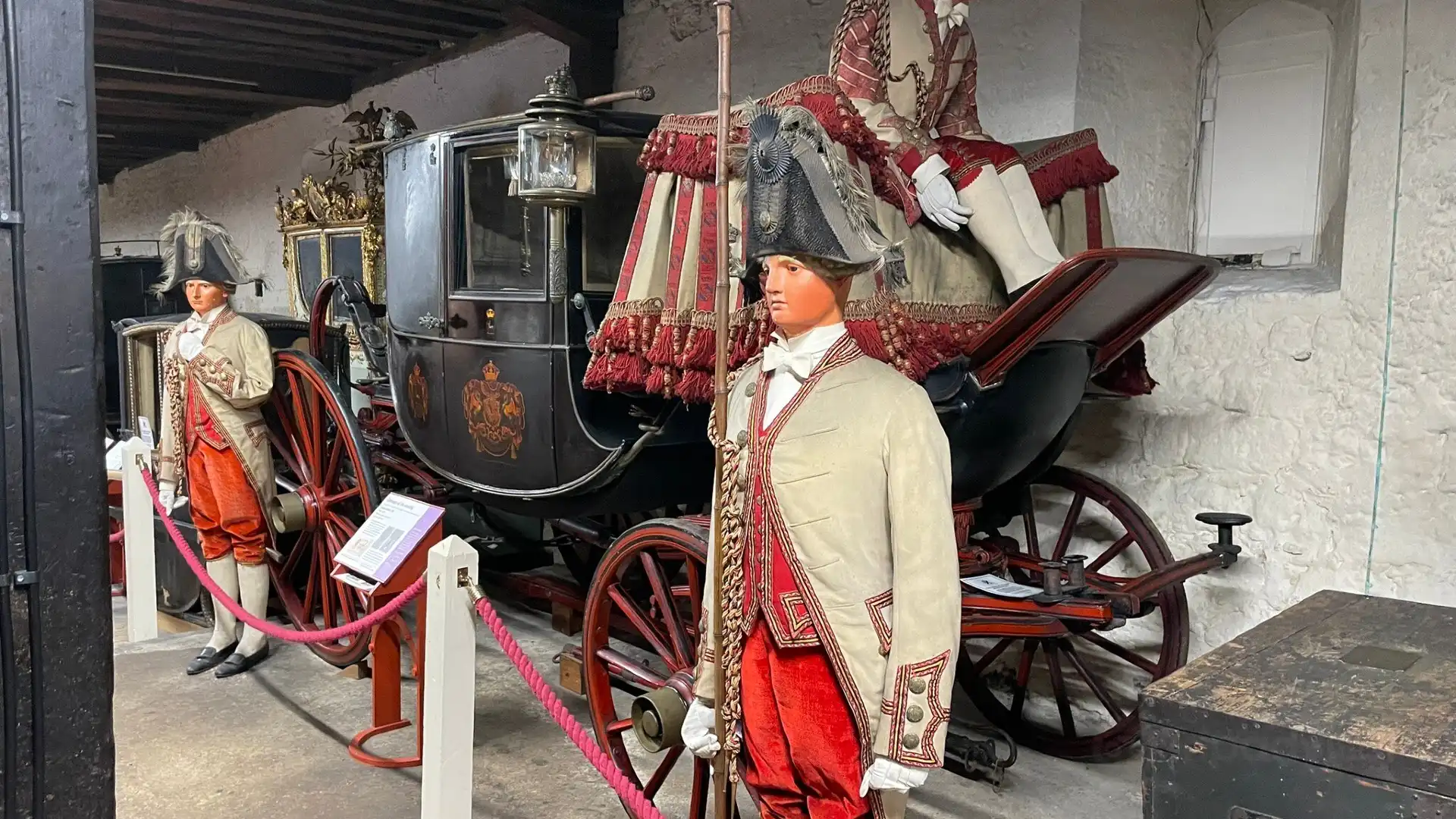 Hotels near The Tyrwhitt-Drake Museum of Carriages