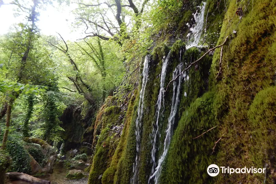 Skra Waterfalls