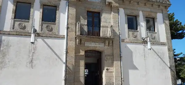 Hotels in Cee