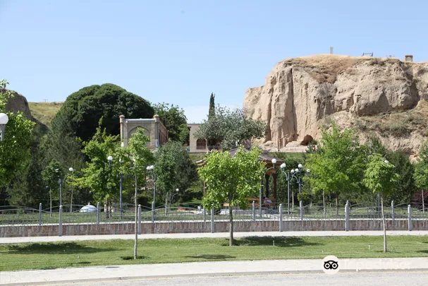 4_Prophet Daniel Mausoleum