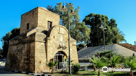 Porta Kyrenia