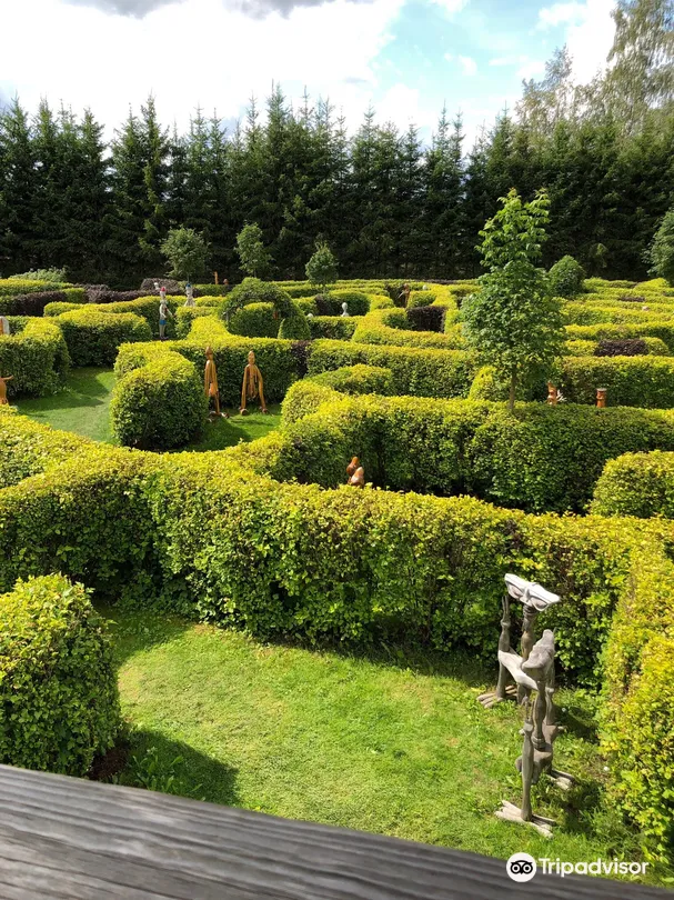 2_Beverinas Labyrinths