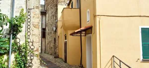 Hotels in Cipressa