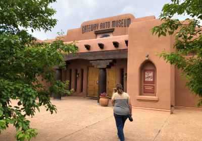 Gateway Automobile Museum