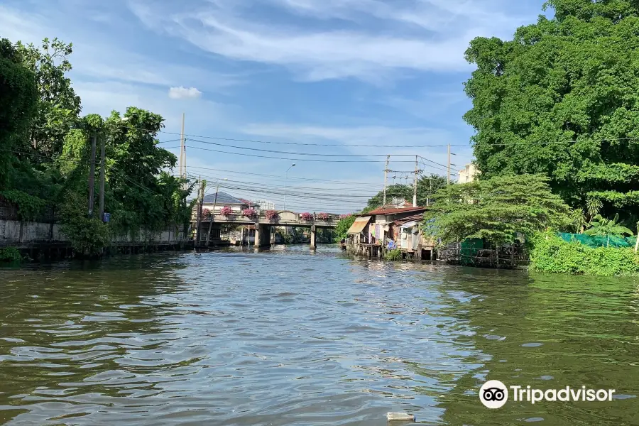 River Cruise by Riverside Bangkok