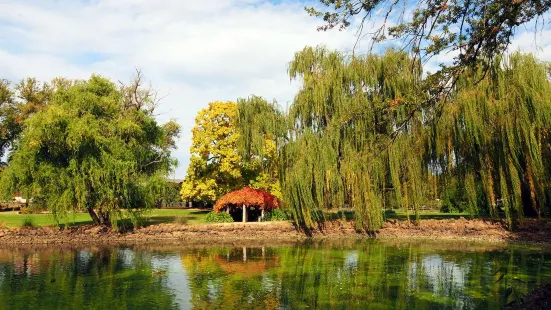 Castlemaine Botanical Gardens