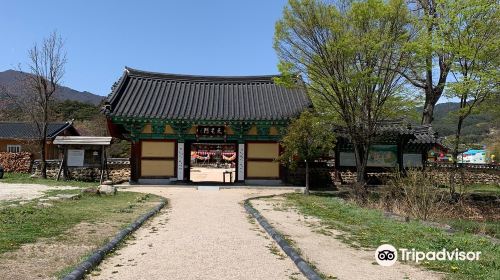 Silsangsa Temple