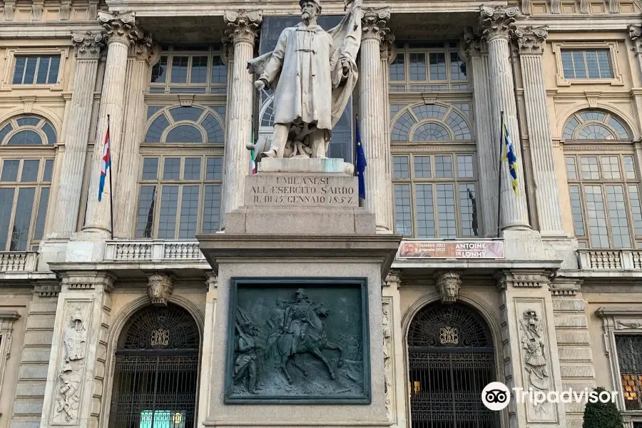 Monumento all'Alfiere dell'Esercito Sardo