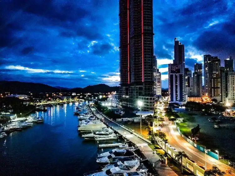 Hotels near Passarela da Barra