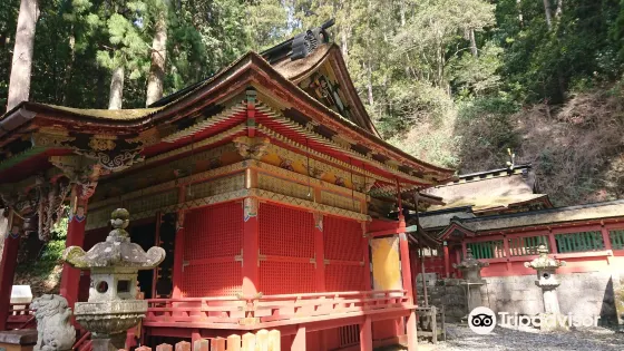 鳳來寺山東照宮