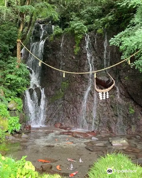 Hien Waterfall