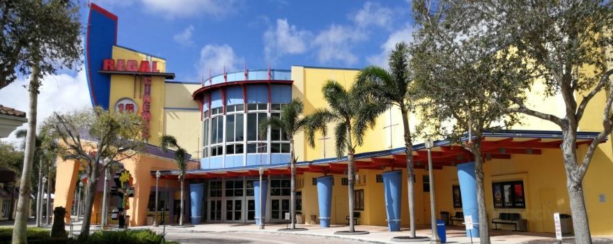Regal Kendall Village