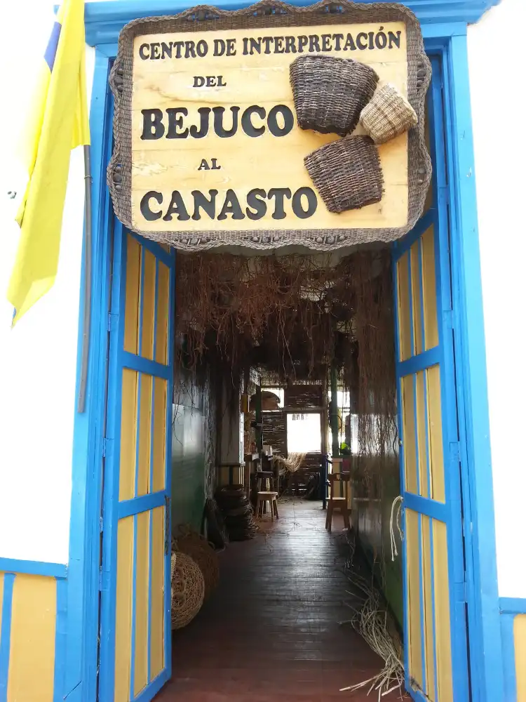 Hotels near Centro De Interpretacion “Del Bejuco Al Canasto”