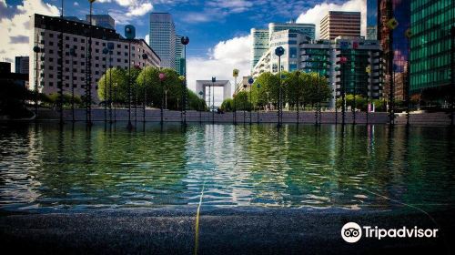 Parvis de la Défense