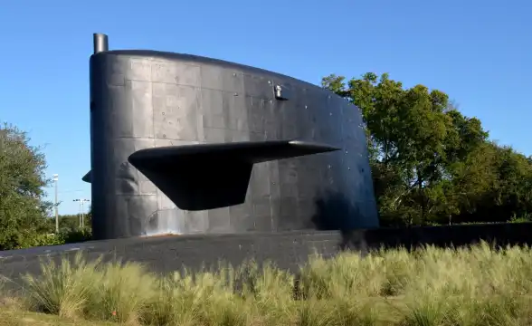 Hotels near Cold War Submarine Memorial