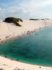 Bonita and Azul lakes