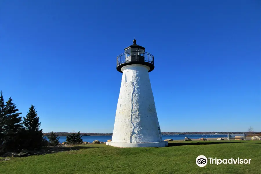 Neds Point Lighthouse