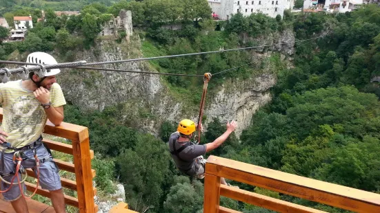 Zip Line Pazinska jama