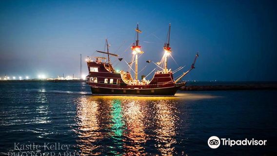 Red Dragon Pirate Cruises