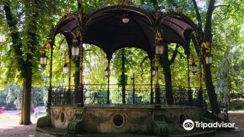 Jardin Dominique Alexandre Godron Garden