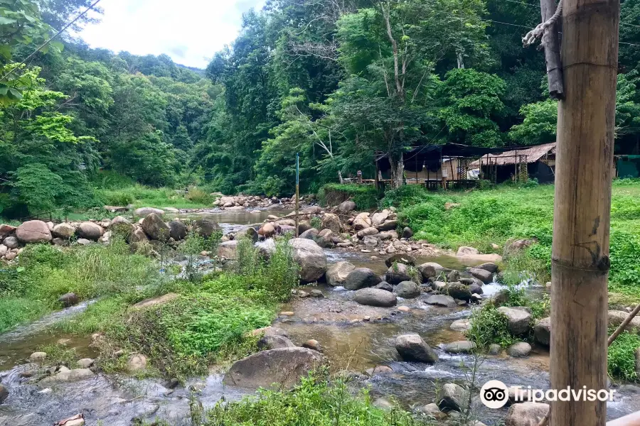 Nang Lae Nai Waterfall