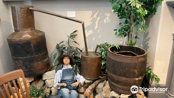 Oscar Getz Museum of Bourbon History