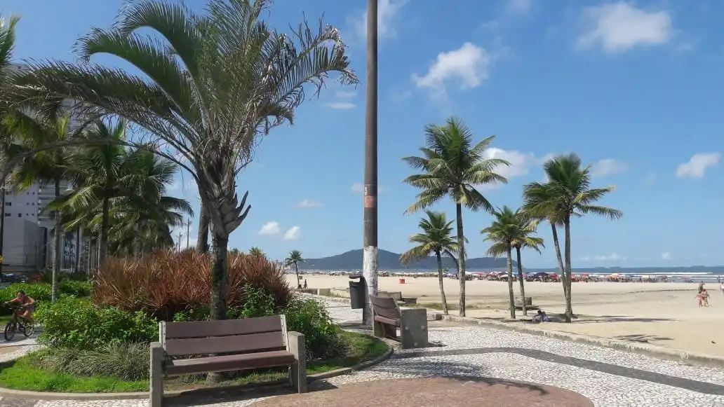 Hotels near Aviacao Beach