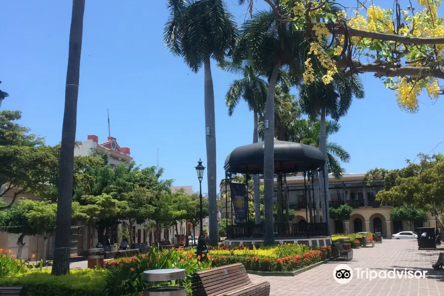 Plaza Machado