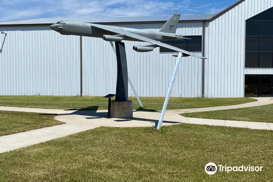 Dakota Territory Air Museum