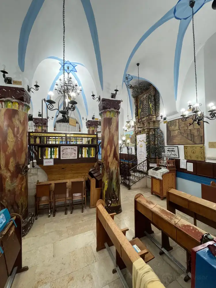 Hotels near Ari Ashkenazi Synagogue