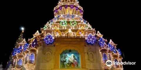 Dagadusheth Halwai Ganapati Temple