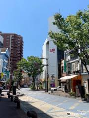 Marine Road Shopping Street