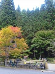 石割神社