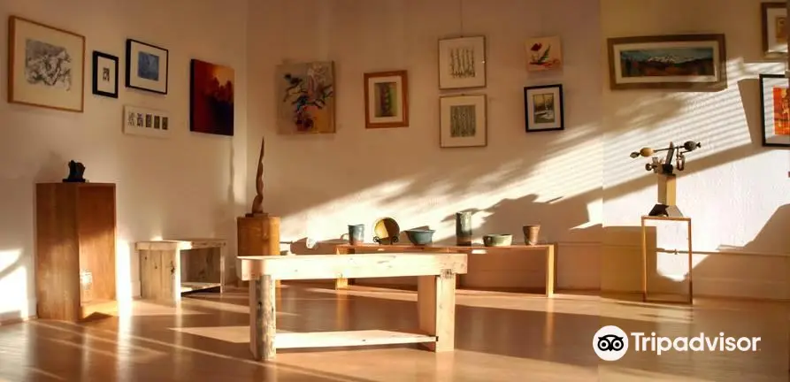 Siskiyou Arts Council Gallery