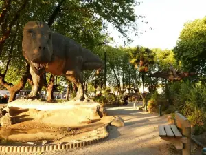 Acevedo Square