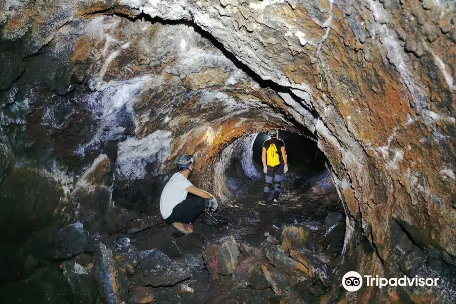 Tunnels de lave Reunion: Rando-Volcan
