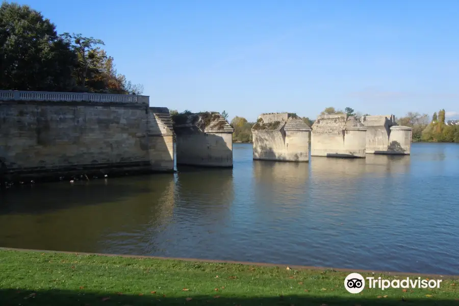 Ancien Pont de Poissy