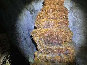 Kabashi Cave