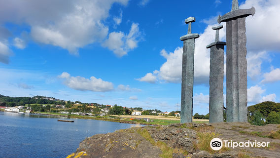 Sverd i fjell