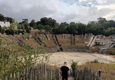 Amphitheatre de Saintes