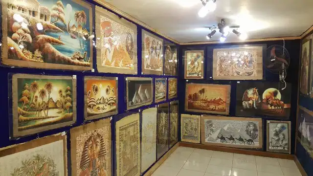 Hotels near Egypt Papyrus Museum