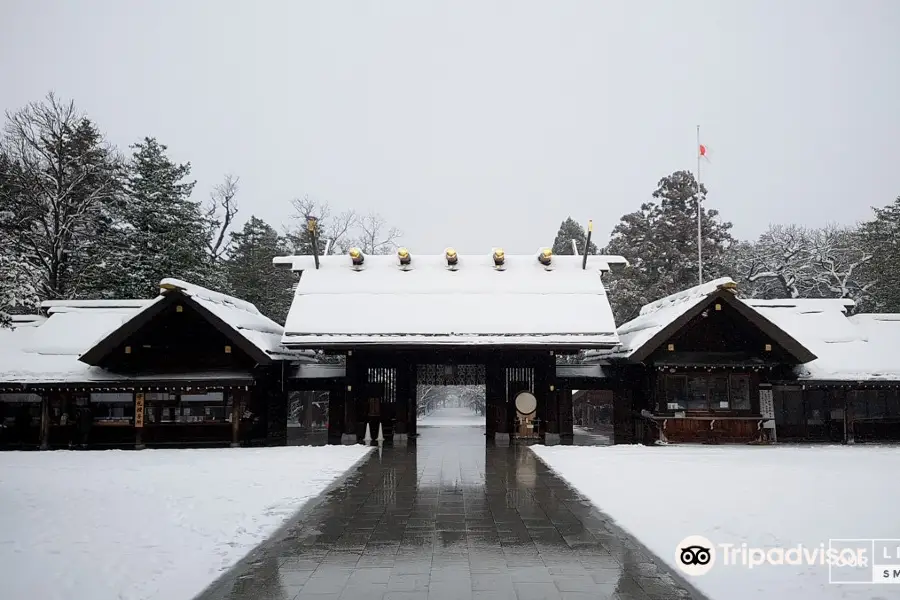 Hokkaido Shrine Tongu