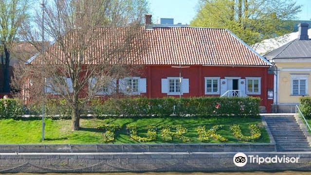 Pharmacy Museum and Qwensel house