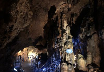 Seongnyugul Cave